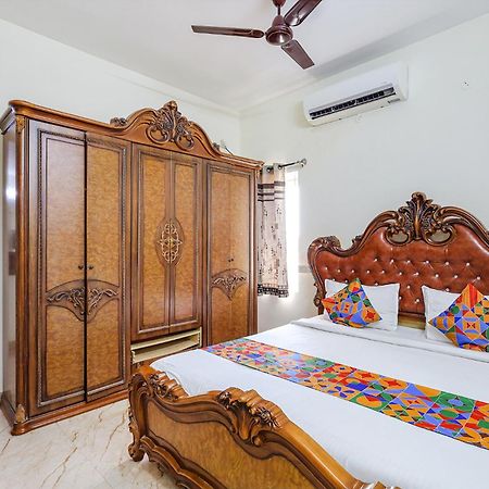 Fabexpress Fen Breeze Hotel Siruseri Kültér fotó
