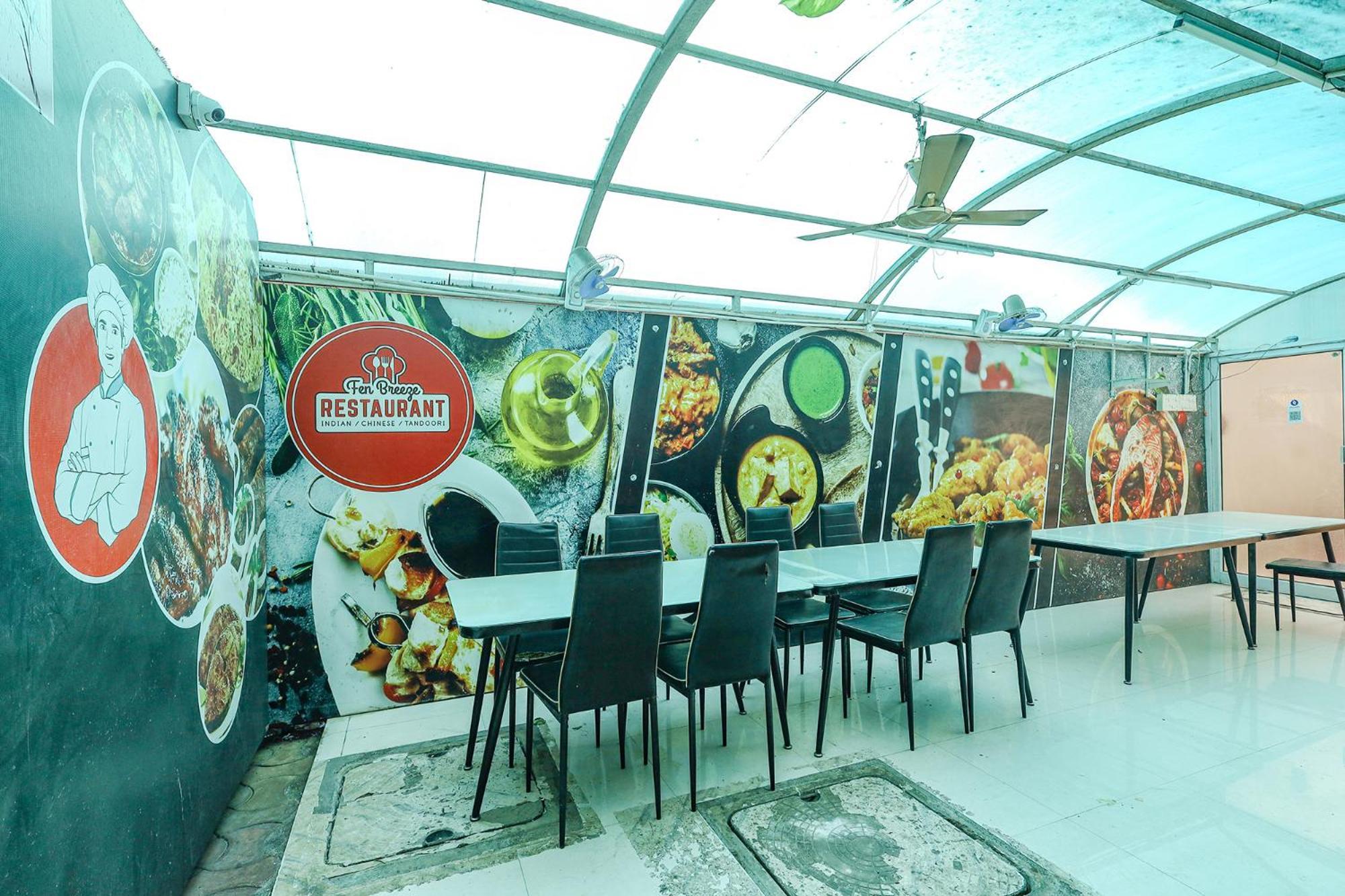 Fabexpress Fen Breeze Hotel Siruseri Kültér fotó